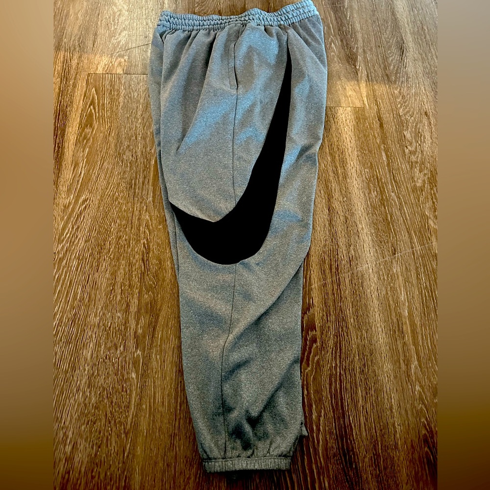 Gray Nike Joggers - Men’s L